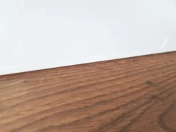 Saisonplatte Rechteck 70x60cm Glas Weiß - Kamin-Vorlegeplatte Funkenschutzplatte Kaminbodenplatte Glasplatte -Kaminöfen Verkaufsgeschäft Detail Kante Glas Weiss3 29