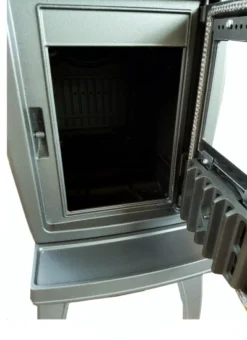 EEK A+ Gusskaminofen Plamen Trenk Mit Herdplatte - 8,9kW -Kaminöfen Verkaufsgeschäft Trenk brennraum