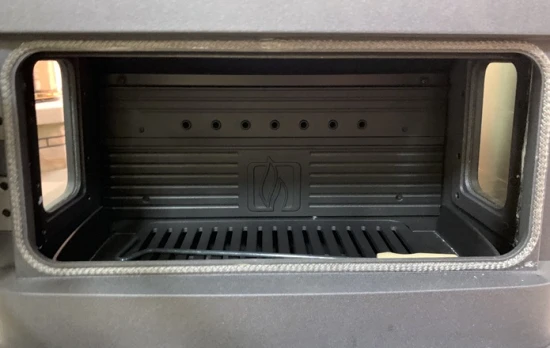 EEK A Design-Gusskaminofen Plamen Authentic 50 Herdplatte, Ext. Zuluft- 12kW 4 EEK A Design-Gusskaminofen Plamen Authentic 50 Herdplatte, Ext. Zuluft- 12kW – Bild 4