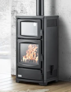 EEK A Kaminofen Teba TS-16 Backfach, Dauerbrandfähig 8kW